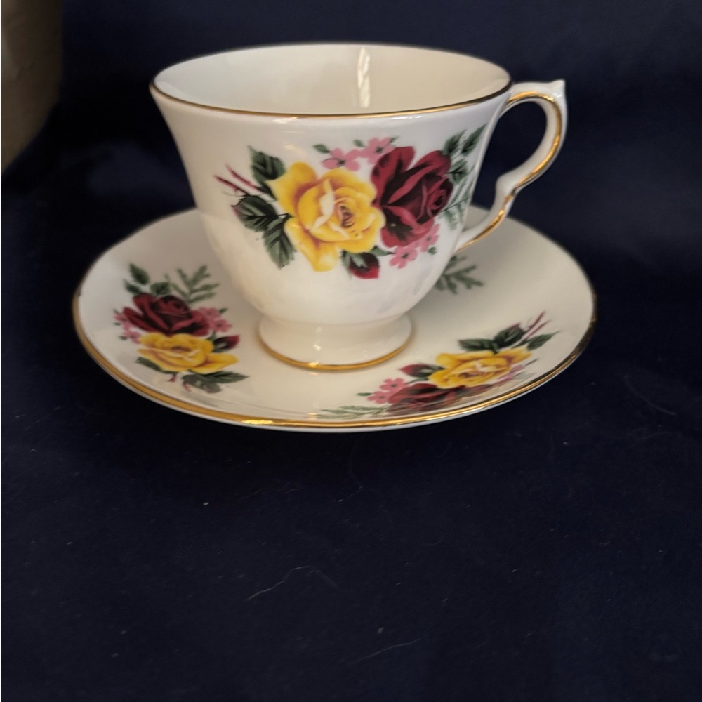Vin Queen Anne Tea Cup and Saucer Set -Burgundy and Yellow Roses